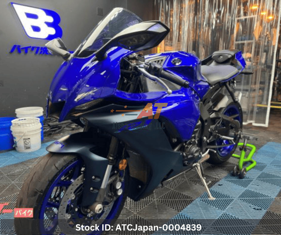 2022 Yamaha YZF-R1